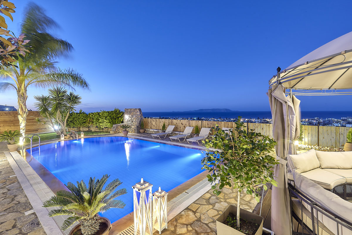 Luxury Villa Thea